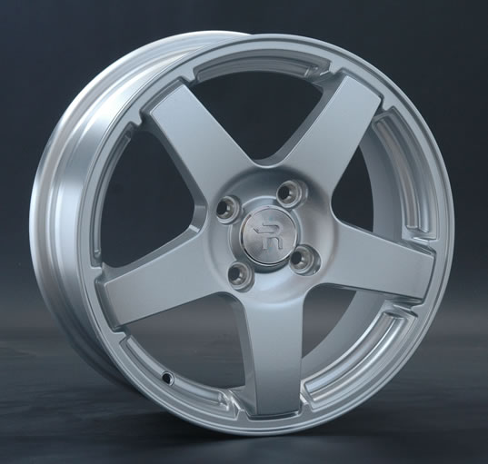 фото диска Replica Replay R15 ET50 DIA60,1 PCD:4/100 серебристый